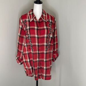 Rods Plaid Women’s Button Down Shirt. Size Medium. Red‎